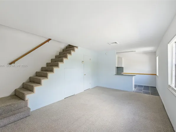 815 NE 28th St APT 204, Fort Lauderdale, FL 33334