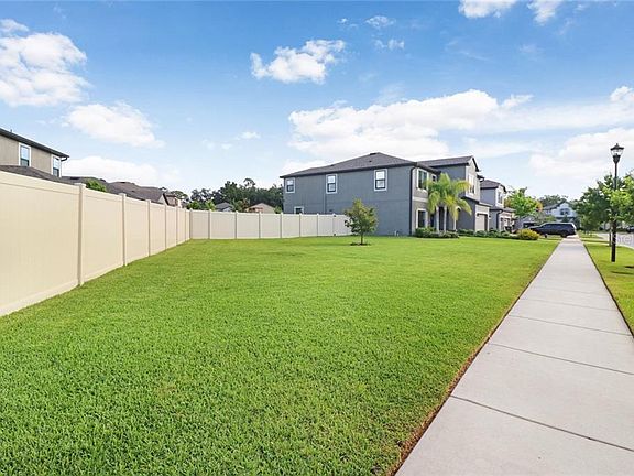 2nd image of 10435 Arbor Groves Pl