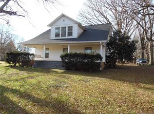 808 Emmanuel Church Rd, Conover, NC 28613