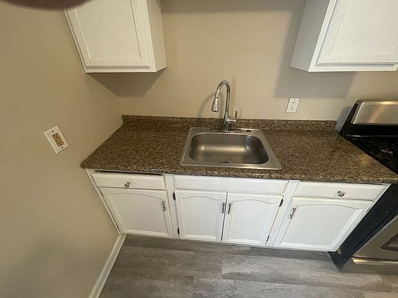 4th image of 1890 W 54th St #1