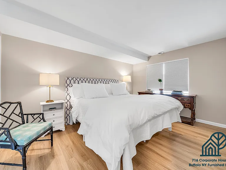 2660 Elmwood Ave #6 — Photo 1