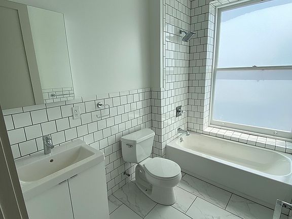3rd image of 609 Broadway #11075060