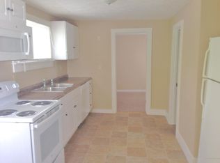 3 Harvey St, Biddeford, ME 04005