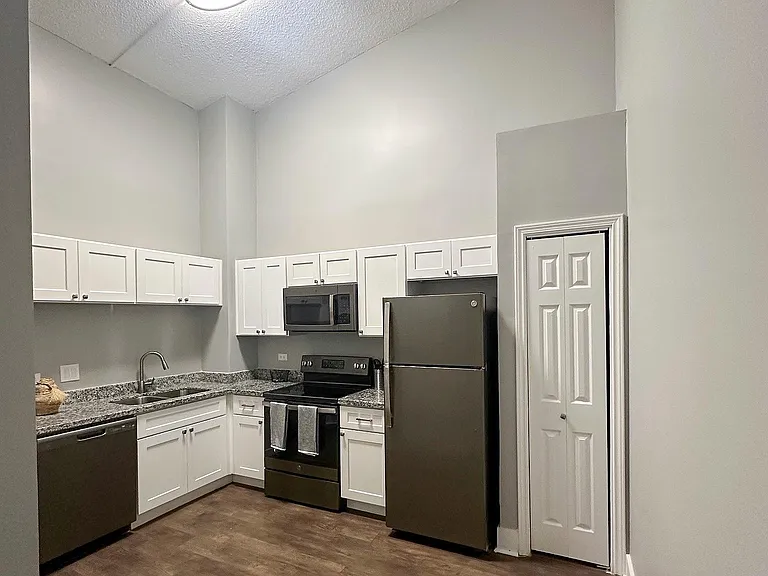 Clear Lake Place — Photo 47