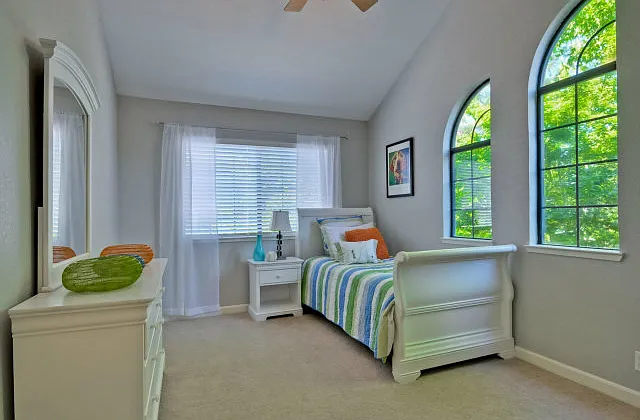 116 Redding Rd — Photo 14