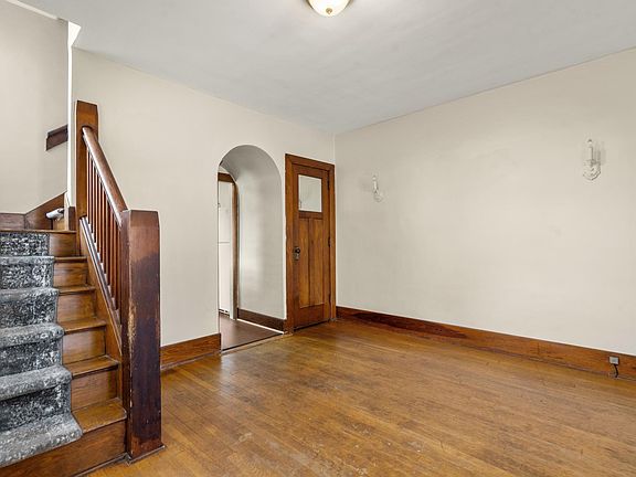 4th image of 2824 Linden Ave #2824