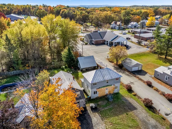 39 Heald Street, Madison, ME 04950