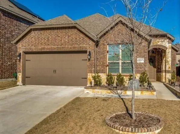 11001 Blaze St, Aubrey, TX 76227