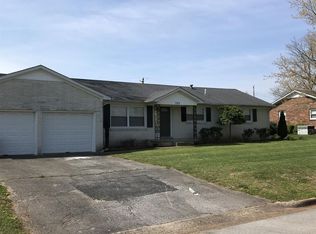 707 Lloyd St, Lawrenceburg, TN 38464