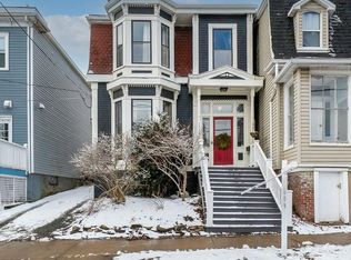 1378 Robie St, Halifax, NS B3H 3E2