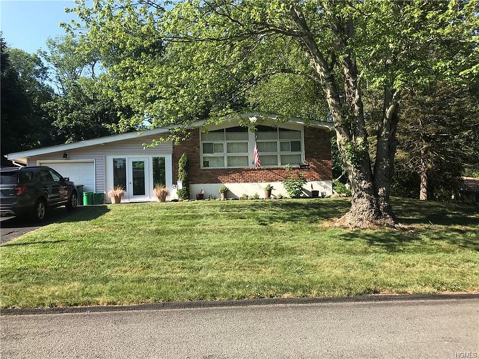 1st image of 9 Linden Ct