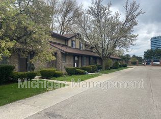 28129 Franklin Rd UNIT 106, Southfield, MI 48034