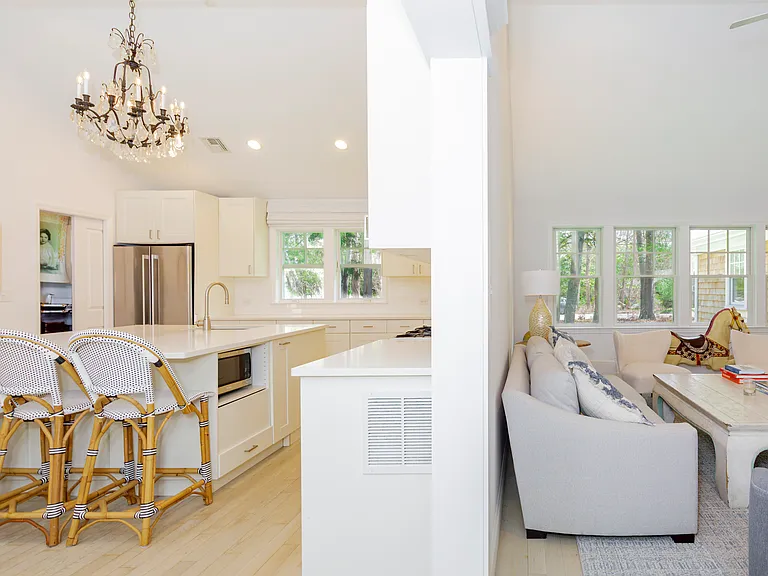 99 Oak Ln — Photo 13