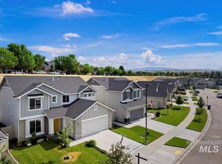 2520 E Stella Dr, Eagle, ID 83616