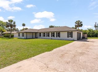 825 Wells Dr, South Daytona, FL 32119