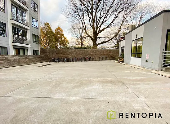 Rented by Rentopia | media 21