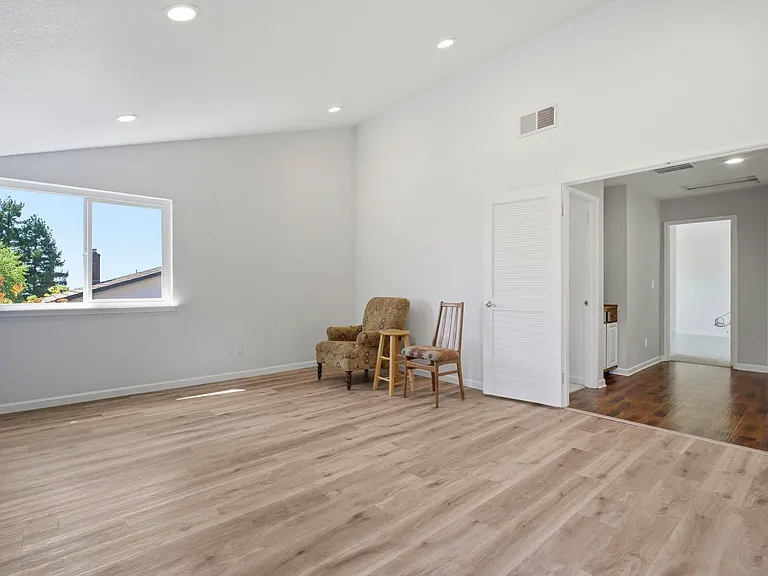 6001 Castlebrook Dr — Photo 16