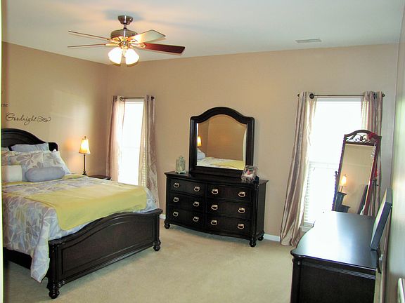 4th image of 118 Akerman Pl