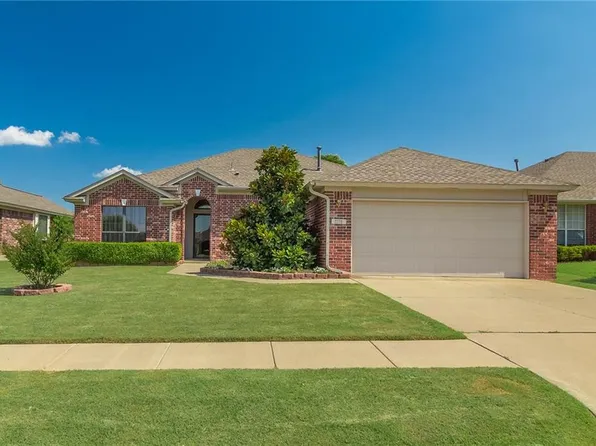 2728 NW 163rd St, Edmond, OK 73013
