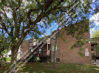 1025 Packard St APT 105, Ann Arbor, MI 48104