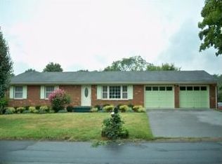 3864 Bower Rd, Roanoke, VA 24018