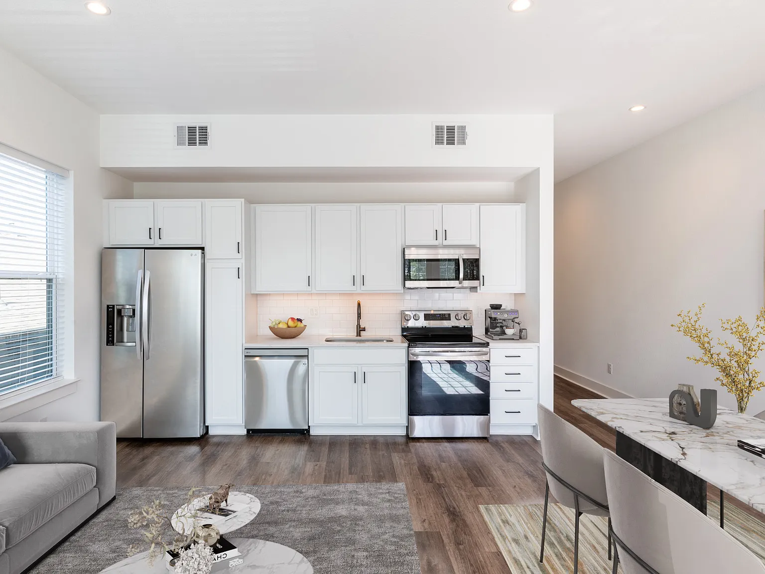 1 bed, 680 sqft, $1,450 — Photo 3