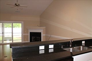 4th image of 118 Chafin Pl