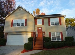 550 Devonshire Walk Dr, Suwanee, GA 30024