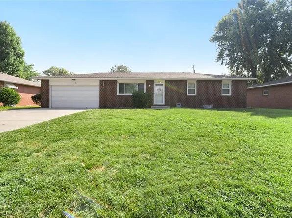 1431 N 64th Ter, Kansas City, KS 66102