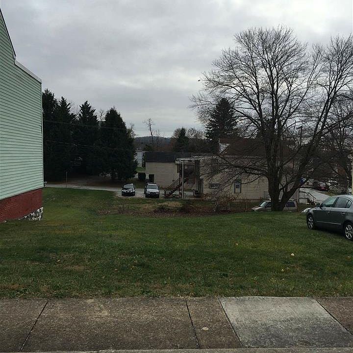 1st image of 1348 W College Ave