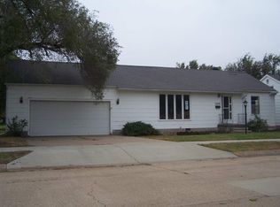 1419 N C St, Wellington, KS 67152