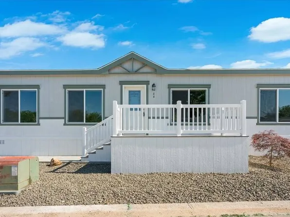 1500 W 7th St #64, Weiser, ID 83672