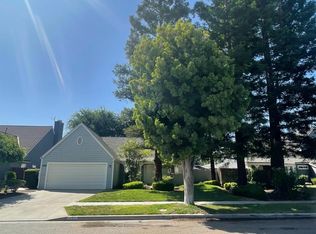 5293 N Aurora Ave, Fresno, CA 93722