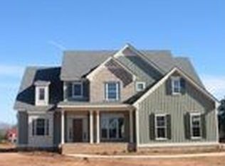 1081 Manor Ridge Dr, Bishop, GA 30621