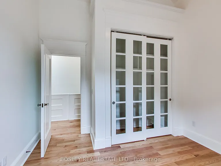 10 Sylvan Ave #3 — Photo 17