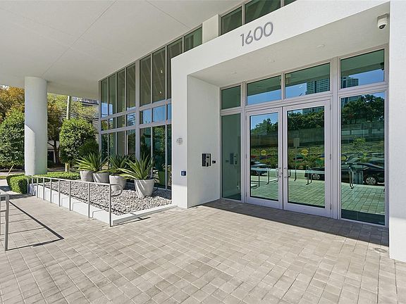 2nd image of 1600 SW 1st Avenue #510