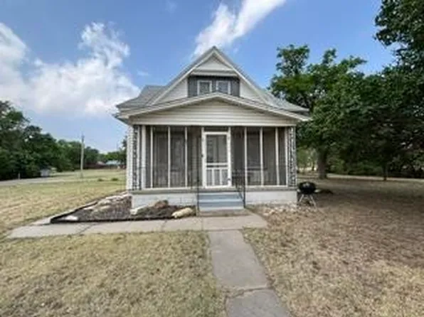204 N Pawnee St, Garfield, KS 67529