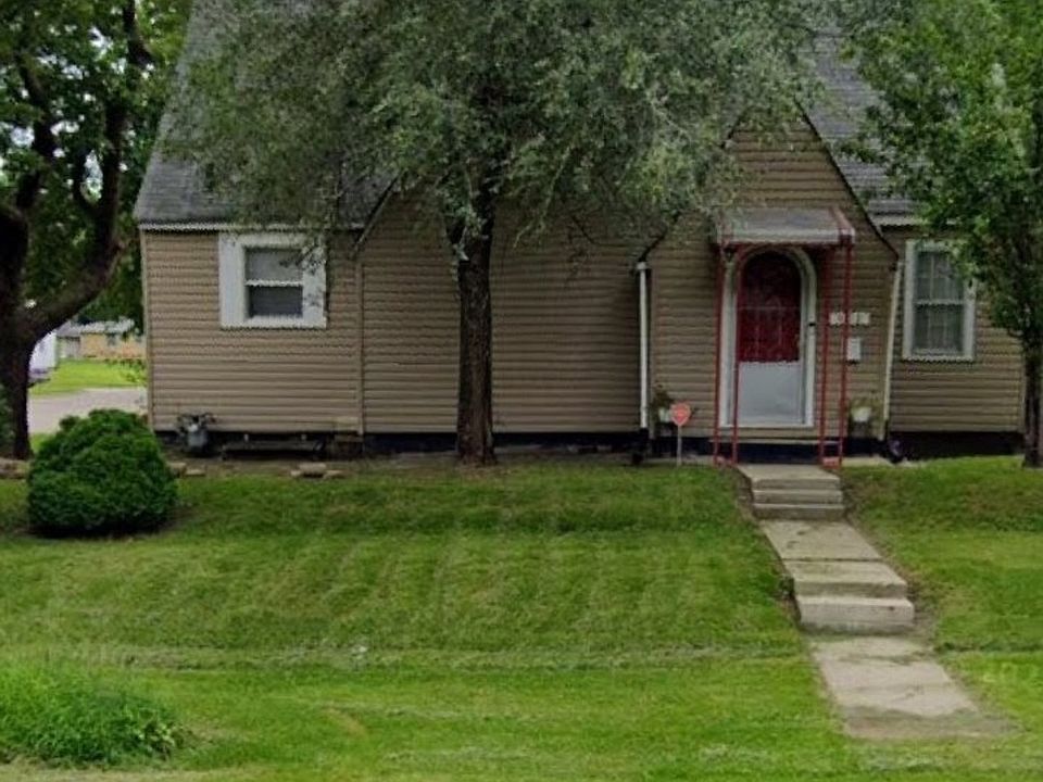 1st image of 402 N Horace Ave