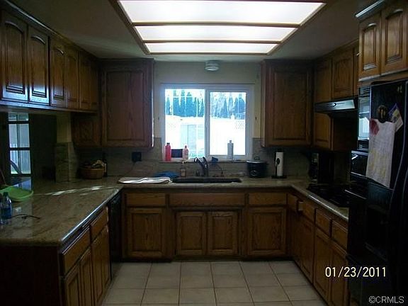 5th image of 3536 Sunny Hills Dr