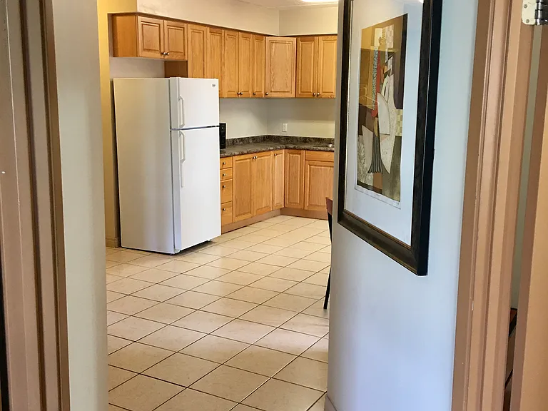 253 Lester St #302-2 — Photo 5