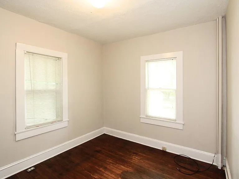Downstairs Bedroom 2