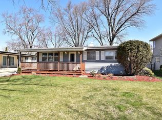 2204 Fulle St, Rolling Meadows, IL 60008