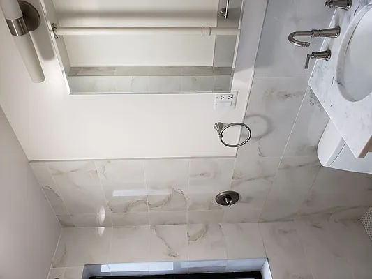 Rented by OGI Management | media 12