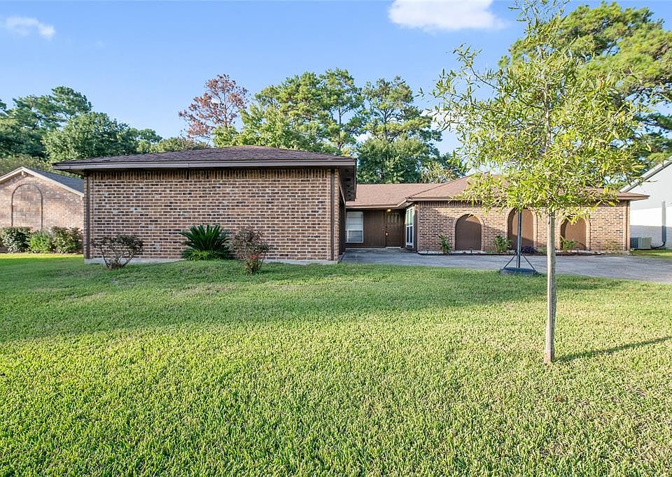 1st image of 12618 Campos Dr