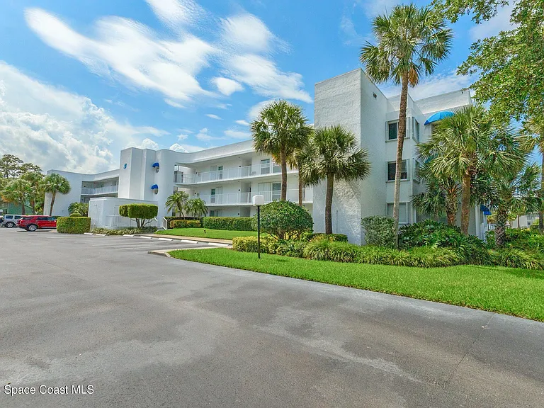 6124 River Run Dr #B — Photo 28