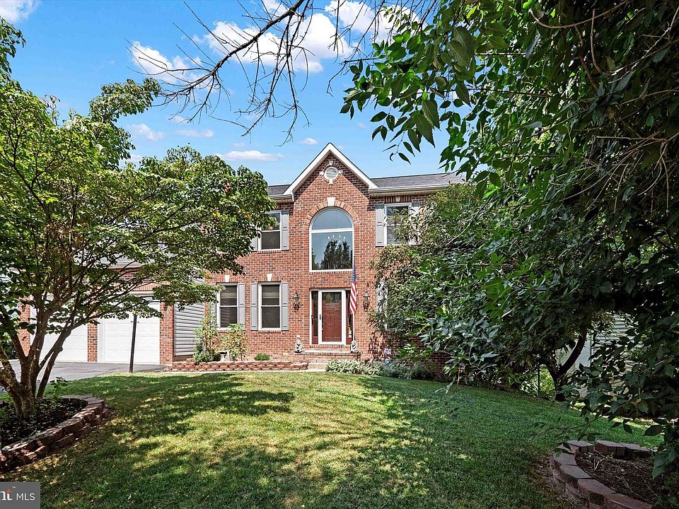ハウス House  M.D 8844 Signal Dr, Williamsport, MD 21795 | Redfin