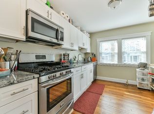 18 Rock View Rd, Milton, MA 02186