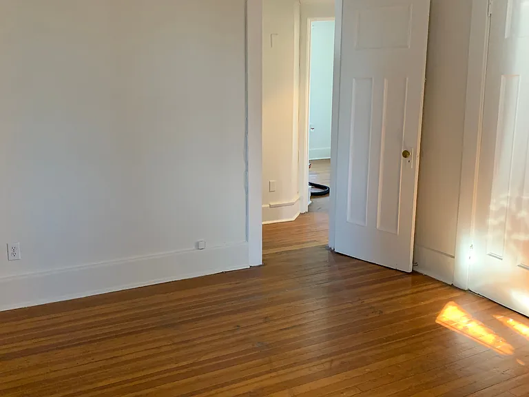 136 S Union St #6 — Photo 10