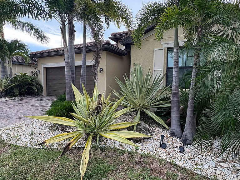 12308 Canavese Ln — Photo 8