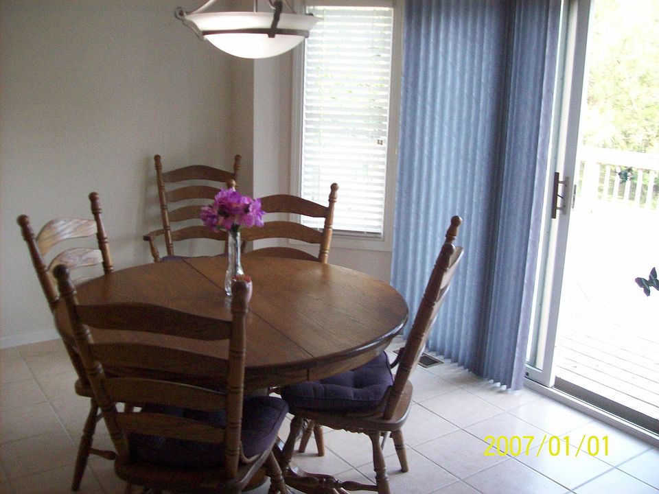 627 Old Farm Ln, photo 11
